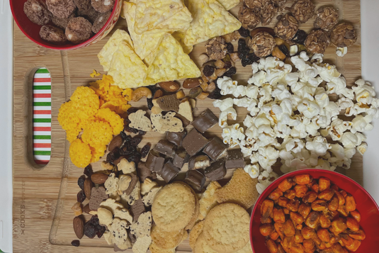 How to Build the Perfect Snackcuterie Board